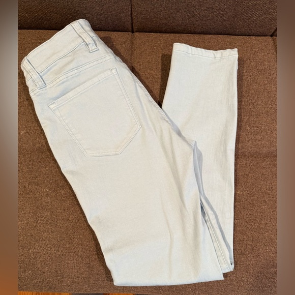 Tommy Bahama Denim - Tommy Bahama Jeans